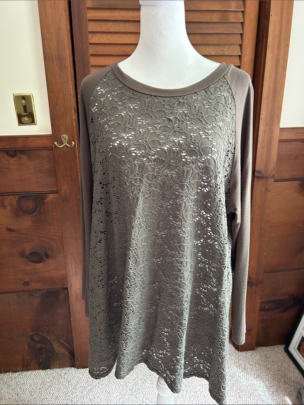 Comfy USA Lace-Front Raglan Long Sleeve Top - Taupe